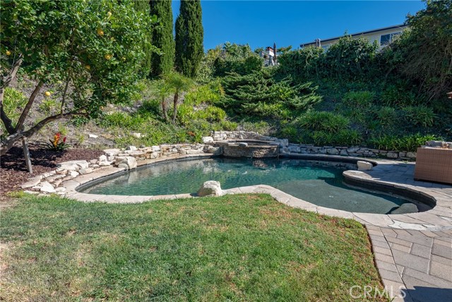 29220 Whites Point Drive, Rancho Palos Verdes, California 90275, 3 Bedrooms Bedrooms, ,2 BathroomsBathrooms,Residential,Sold,Whites Point,PV18255888