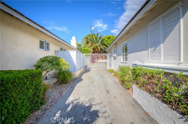 2608 Via Rivera, Palos Verdes Estates, California 90274, 2 Bedrooms Bedrooms, ,2 BathroomsBathrooms,Residential,Sold,Via Rivera,SB20160278