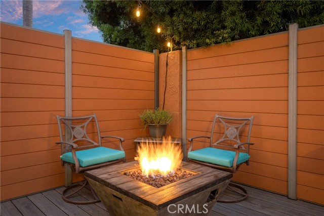 A natural gas fire fit to keep you warm on cool Southbay nights.