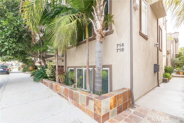 714 10th Street, Hermosa Beach, California 90254, 4 Bedrooms Bedrooms, ,3 BathroomsBathrooms,Residential,Sold,10th,SB18010615