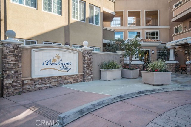 2750 Artesia Boulevard, Redondo Beach, California 90278, 1 Bedroom Bedrooms, ,1 BathroomBathrooms,Residential,Sold,Artesia,SB20060310