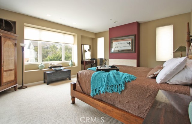 84 Manhattan Avenue, Manhattan Beach, California 90266, 3 Bedrooms Bedrooms, ,3 BathroomsBathrooms,Residential,Sold,Manhattan,SB21020402