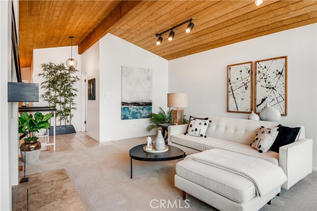 1714 Armour Lane, Redondo Beach, California 90278, 3 Bedrooms Bedrooms, ,2 BathroomsBathrooms,Residential,Sold,Armour,SB19204127