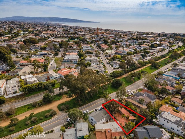 2217 Valley Drive, Manhattan Beach, California 90266, 4 Bedrooms Bedrooms, ,2 BathroomsBathrooms,Residential,Sold,Valley,SB21051487