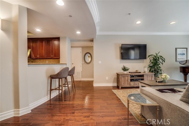 3 Bed Home for Sale in Studio City, California