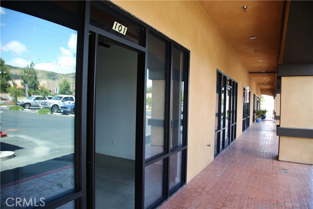 Mission, ,Commercial,For Sale,Mission,SW20166538