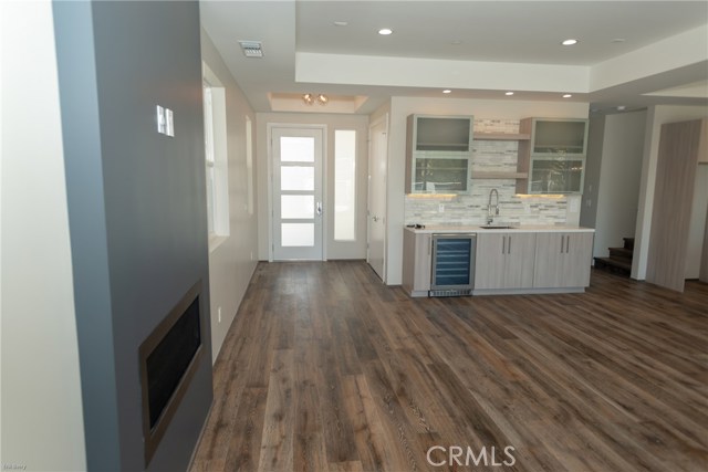 2013 Voorhees Avenue, Redondo Beach, California 90278, 4 Bedrooms Bedrooms, ,3 BathroomsBathrooms,Residential,Sold,Voorhees,SB18083420