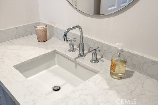 2701 Maple Avenue, Manhattan Beach, California 90266, 4 Bedrooms Bedrooms, ,3 BathroomsBathrooms,Residential,Sold,Maple,SB20115116