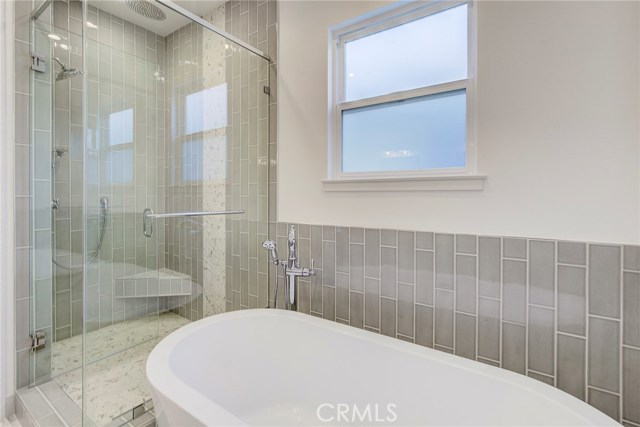 1736 Carlson Lane, Redondo Beach, California 90278, 3 Bedrooms Bedrooms, ,3 BathroomsBathrooms,Residential,Sold,Carlson,PV18235032