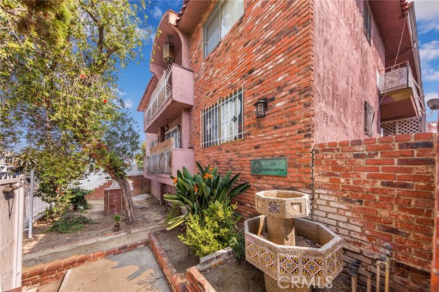  Income Home for Sale in Los Angeles, California
