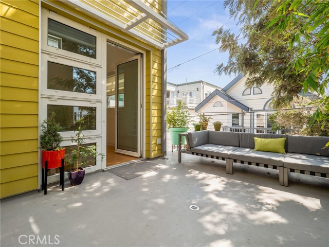 448 31st Street, Manhattan Beach, California 90266, 3 Bedrooms Bedrooms, ,2 BathroomsBathrooms,Residential,Sold,31st,SB20192689