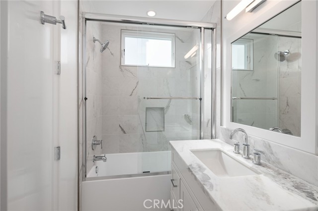 2112 Carnegie Lane, Redondo Beach, California 90278, 5 Bedrooms Bedrooms, ,5 BathroomsBathrooms,Residential,Sold,Carnegie,SB21029715