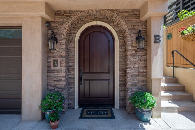 232 Irena Avenue, Redondo Beach, California 90277, 4 Bedrooms Bedrooms, ,2 BathroomsBathrooms,Residential,Sold,Irena,SB20098609