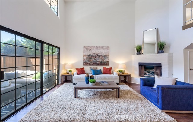 2021 Carnegie Lane, Redondo Beach, California 90278, 3 Bedrooms Bedrooms, ,3 BathroomsBathrooms,Residential,Sold,Carnegie,SB17200239