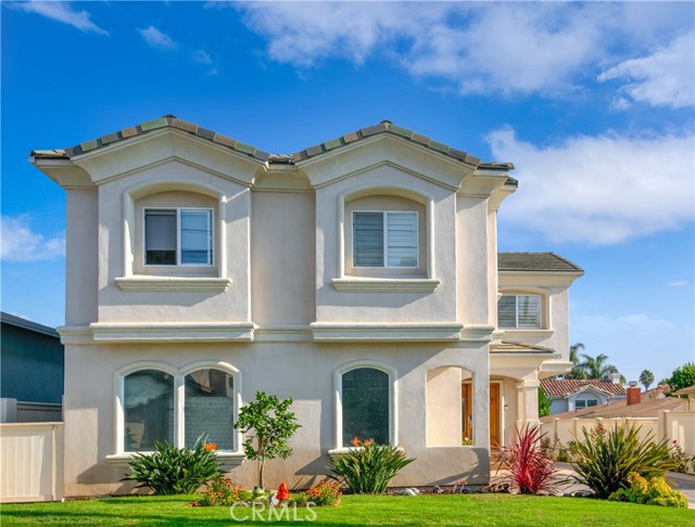 2005 Plant Avenue, Redondo Beach, California 90278, 4 Bedrooms Bedrooms, ,2 BathroomsBathrooms,Residential,Sold,Plant,SB20174146