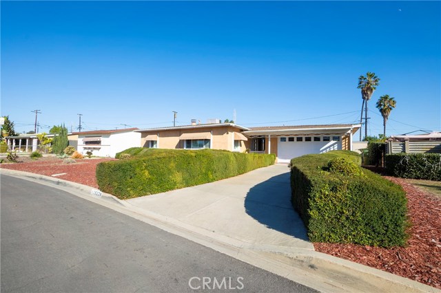 3 Bed Home for Sale in Compton, California