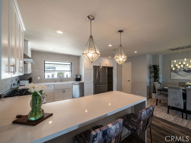 2112 Vanderbilt Lane, Redondo Beach, California 90278, 2 Bedrooms Bedrooms, ,2 BathroomsBathrooms,Residential,Sold,Vanderbilt,PW18140732