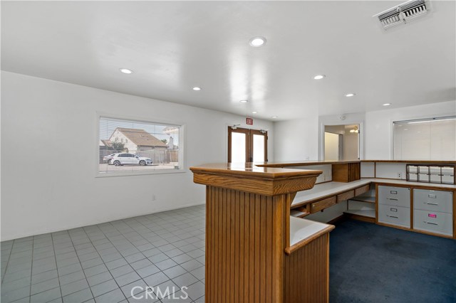 Valley, 92025, ,Commercial,For Sale,Valley,SW20155378