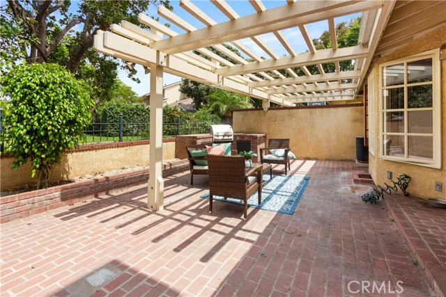 35 Malaga Place, Manhattan Beach, California 90266, 3 Bedrooms Bedrooms, ,2 BathroomsBathrooms,Residential,Sold,Malaga,SB20135980