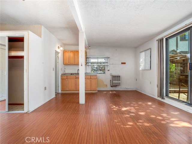 117 Helberta Avenue, Redondo Beach, California 90277, 4 Bedrooms Bedrooms, ,4 BathroomsBathrooms,Residential,Sold,Helberta,SB20097493