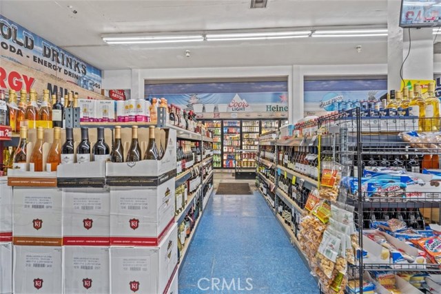 8404 8th, 90305, ,Commercial,For Sale,8th,DW20224505