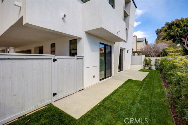 2004 Grant Avenue, Redondo Beach, California 90278, 4 Bedrooms Bedrooms, ,5 BathroomsBathrooms,Residential,Sold,Grant,PV19036343