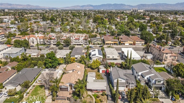 2 Bed Home for Sale in Sherman Oaks, California