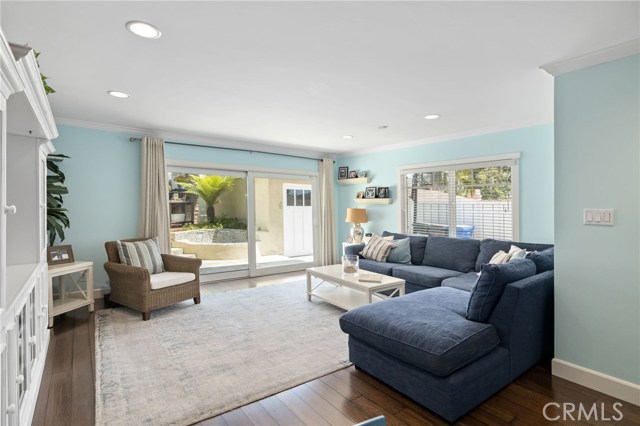 804 Juanita Avenue, Redondo Beach, California 90277, 4 Bedrooms Bedrooms, ,3 BathroomsBathrooms,Residential,Sold,Juanita,SB20123579
