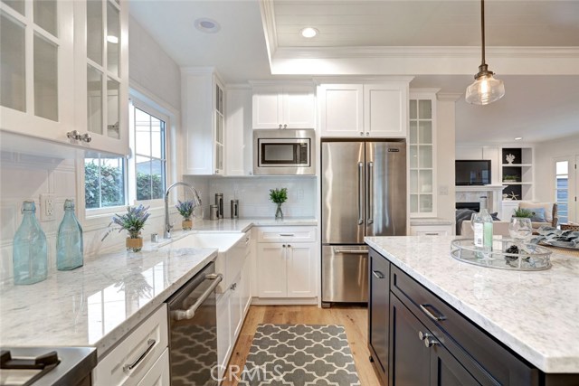 2208 Wendy Way, Manhattan Beach, California 90266, 3 Bedrooms Bedrooms, ,2 BathroomsBathrooms,Residential,Sold,Wendy,SB17249870