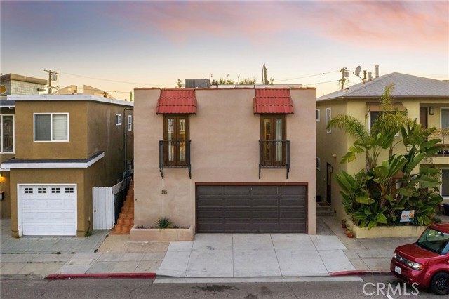 315 Manhattan Avenue, Hermosa Beach, California 90254, 3 Bedrooms Bedrooms, ,2 BathroomsBathrooms,Residential,Sold,Manhattan,SB21091815