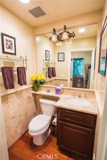 508 Lucia Avenue, Redondo Beach, California 90277, 4 Bedrooms Bedrooms, ,2 BathroomsBathrooms,Residential,Sold,Lucia,SB17079122