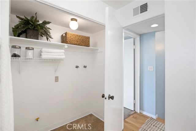 2715 Vanderbilt Lane, Redondo Beach, California 90278, 3 Bedrooms Bedrooms, ,2 BathroomsBathrooms,Residential,Sold,Vanderbilt,SB20191300