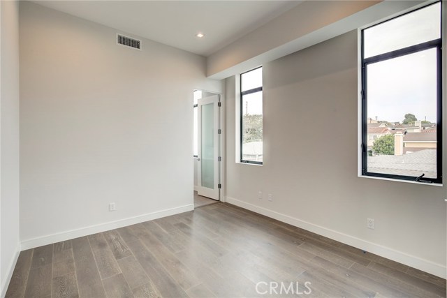 1909 Huntington Lane, Redondo Beach, California 90278, 4 Bedrooms Bedrooms, ,3 BathroomsBathrooms,Residential,Sold,Huntington,PV18234490