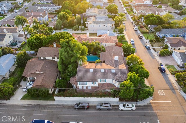 1756 10th Street, Manhattan Beach, California 90266, 5 Bedrooms Bedrooms, ,6 BathroomsBathrooms,Residential,Sold,10th,SB20042896