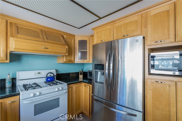 2715 Vanderbilt Lane, Redondo Beach, California 90278, 3 Bedrooms Bedrooms, ,2 BathroomsBathrooms,Residential,Sold,Vanderbilt,SB18229603