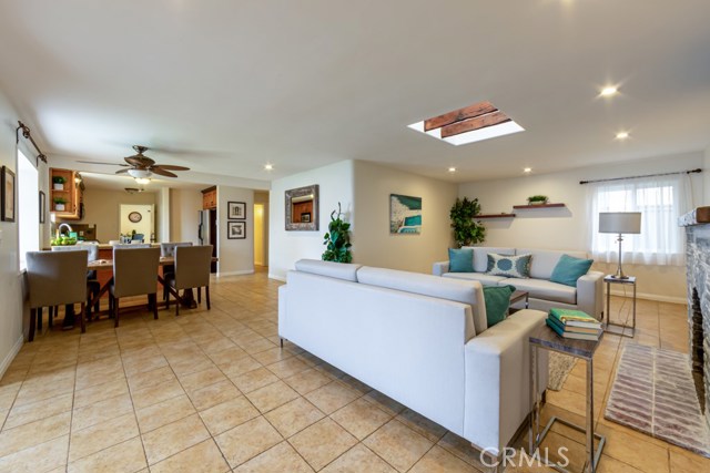 2022 Ernest Avenue, Redondo Beach, California 90278, 3 Bedrooms Bedrooms, ,1 BathroomBathrooms,Residential,Sold,Ernest,PW20211052