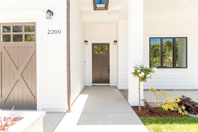 2200 Harkness Street, Manhattan Beach, California 90266, 5 Bedrooms Bedrooms, ,4 BathroomsBathrooms,Residential,Sold,Harkness,SB18090113