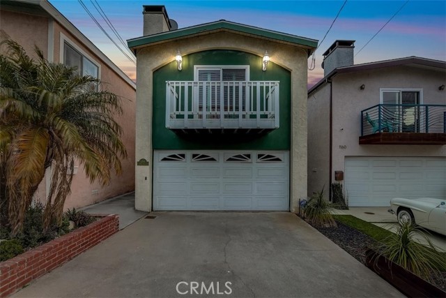 1206 9th Street, Hermosa Beach, California 90254, 3 Bedrooms Bedrooms, ,2 BathroomsBathrooms,Residential,Sold,9th,SB21084278