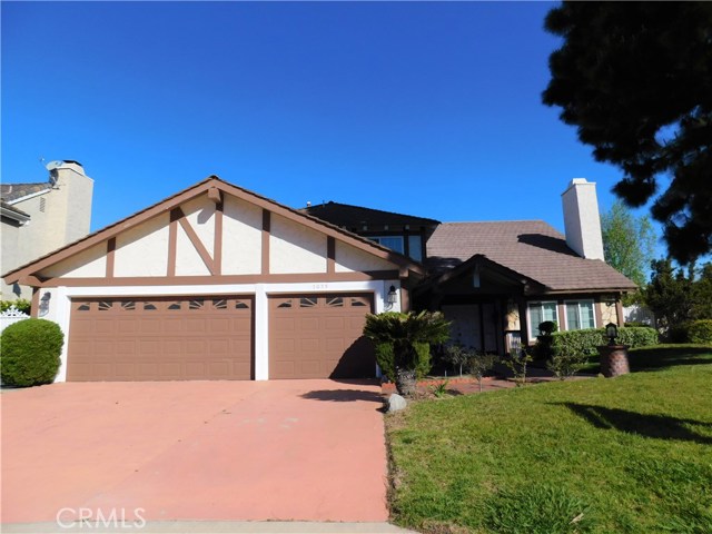 Photo of 7055 E Country Club Lane, Anaheim Hills, CA 92807