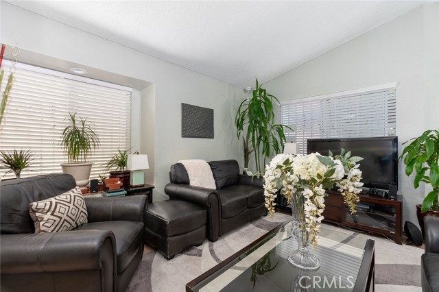 2 Bed Home for Sale in Compton, California