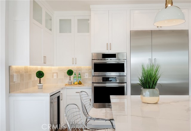 409 30th Street, Manhattan Beach, California 90266, 4 Bedrooms Bedrooms, ,2 BathroomsBathrooms,Residential,Sold,30th,SB20162447
