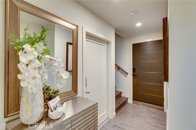 206 Moonstone Street, Manhattan Beach, California 90266, 4 Bedrooms Bedrooms, ,1 BathroomBathrooms,Residential,Sold,Moonstone,SB19150217