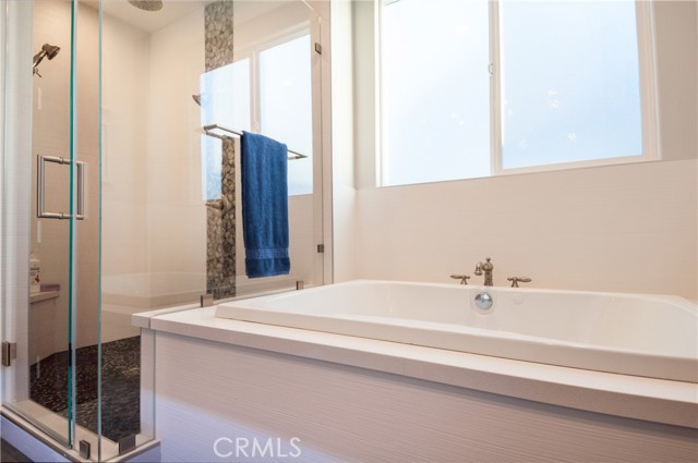 2110 Ernest Avenue, Redondo Beach, California 90278, 4 Bedrooms Bedrooms, ,3 BathroomsBathrooms,Residential,Sold,Ernest,SB21132960