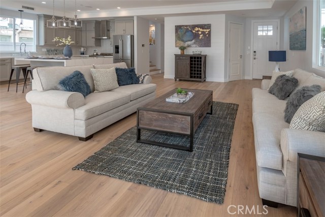 2410 Huntington Lane, Redondo Beach, California 90278, 4 Bedrooms Bedrooms, ,3 BathroomsBathrooms,Residential,Sold,Huntington,PV18242056