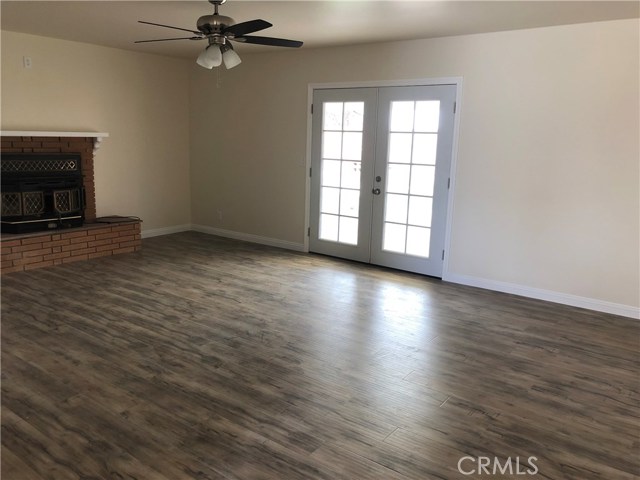 43728 Hardwood Avenue, Lancaster, CA 93534, photo 11