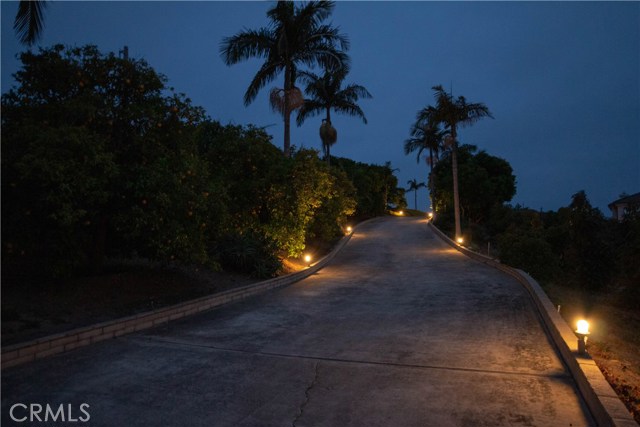 755 Hawks View Way