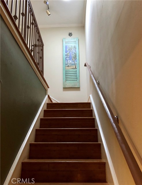 433 2ND Street, Hermosa Beach, California 90254, 3 Bedrooms Bedrooms, ,2 BathroomsBathrooms,Residential,Sold,2ND Street,SB18113035