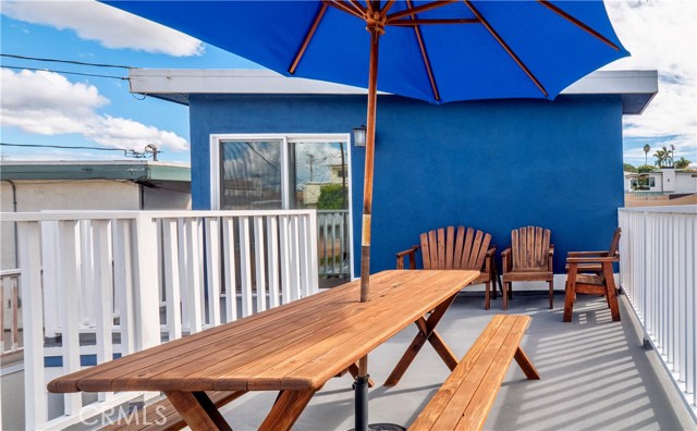 1600 Spreckels Lane, Redondo Beach, California 90278, 3 Bedrooms Bedrooms, ,2 BathroomsBathrooms,Residential,Sold,Spreckels,SB20058479 1600 Spreckels Lane, Redondo Beach, California 90278, 3 Bedrooms Bedrooms, ,2 BathroomsBathrooms,Residential,Sold,Spreckels,SB20058479