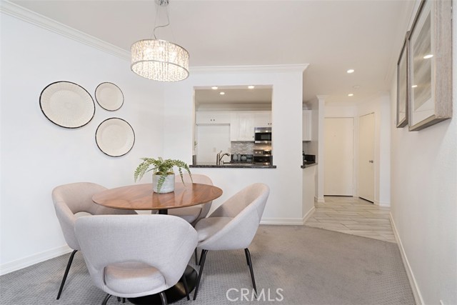 650 The Village, Redondo Beach, California 90277, 1 Bedroom Bedrooms, ,1 BathroomBathrooms,Residential,Sold,The Village,OC21048054