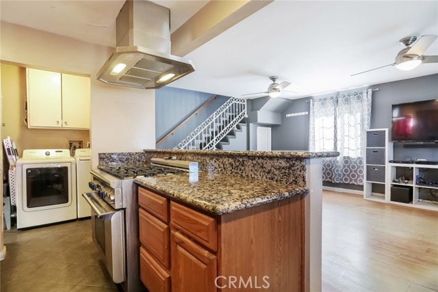 18518 Grevillea Avenue, Redondo Beach, California 90278, 3 Bedrooms Bedrooms, ,2 BathroomsBathrooms,Residential,Sold,Grevillea,PV19044095